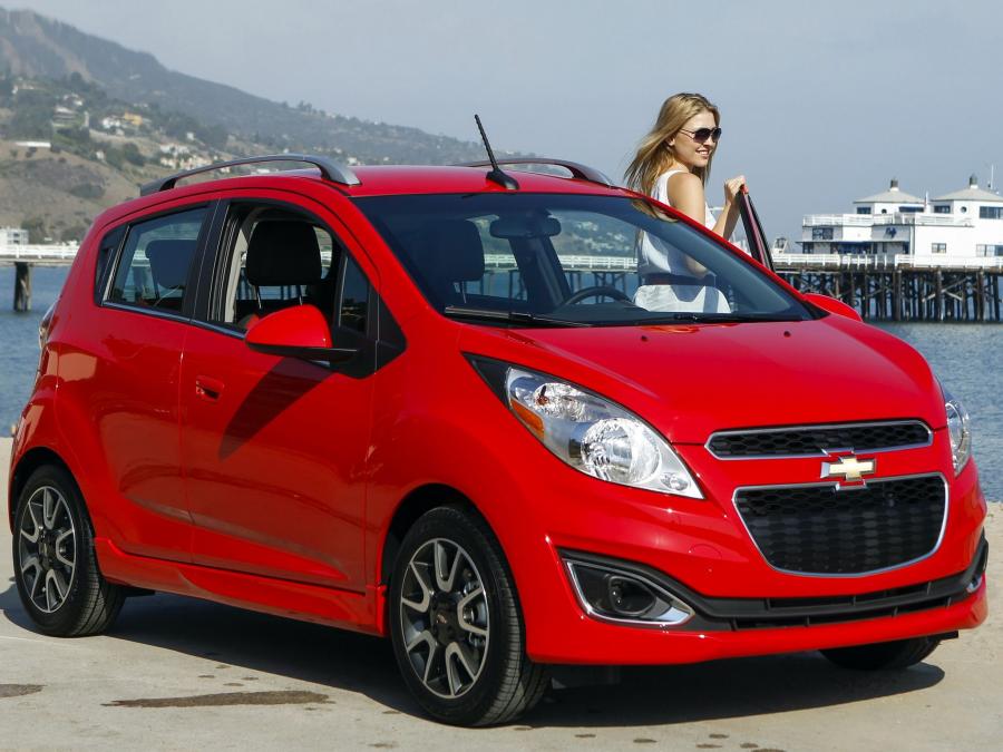  Chevrolet Spark 2012 года  (US) (фото 15 из 16)